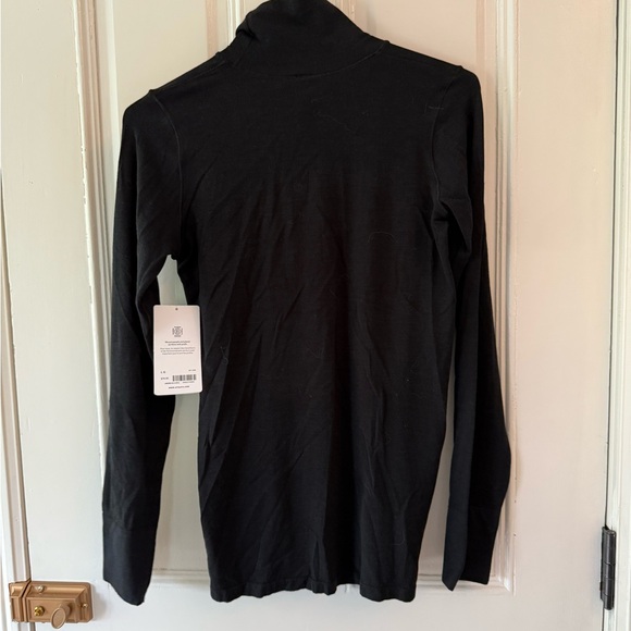 Athleta Black Foresthill Ascent Turtleneck Top - Picture 2 of 4